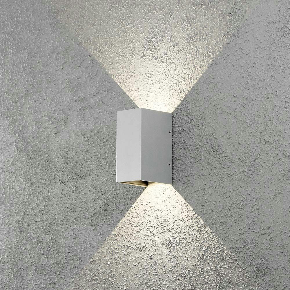 Cremona LED Außen-Wandleuchte individuell verstellbarer Lichtaustritt Grau, klares Acrylglas zoom thumbnail 1