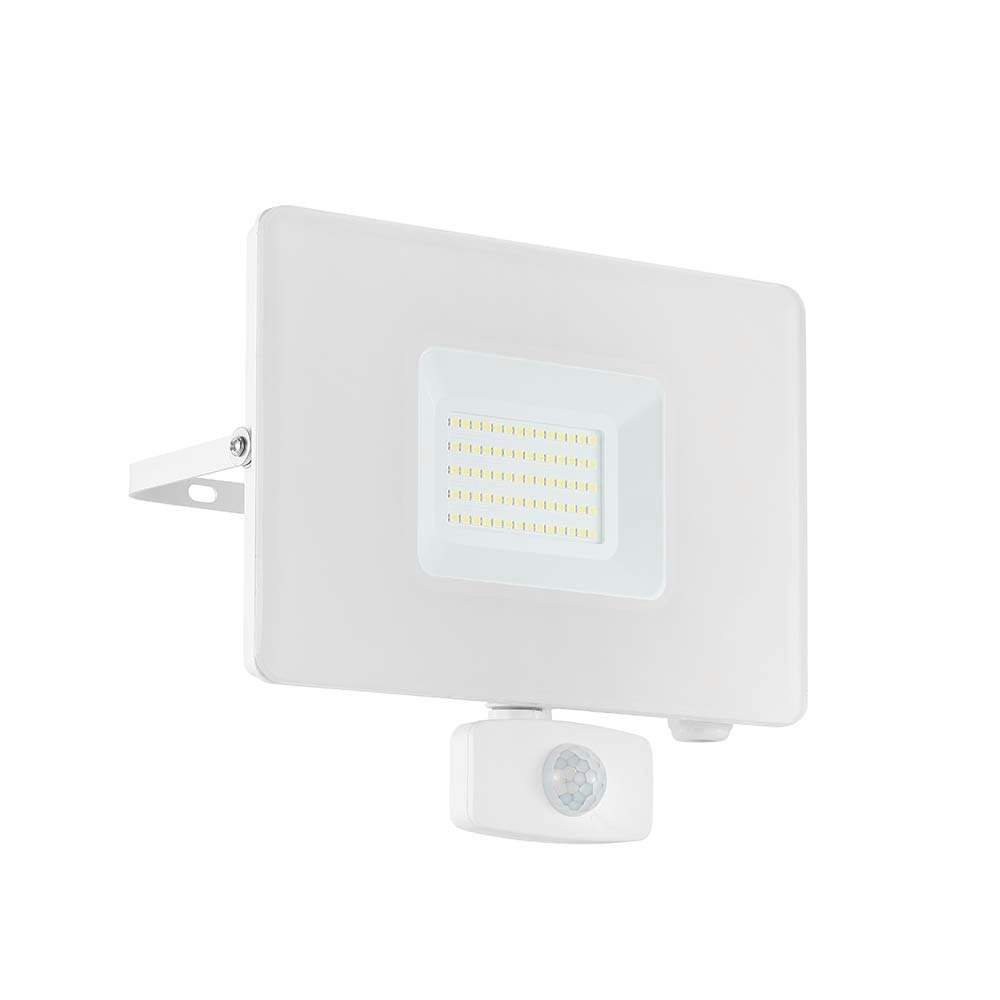 LED Außenstrahler Faedo3 50W mit Sensor Weiß
                                        