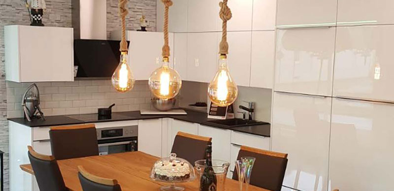 Landhaus Stil Design Küchen Leuchte Hänge Lampe Alu Gold Farbig Matt Schwarz 