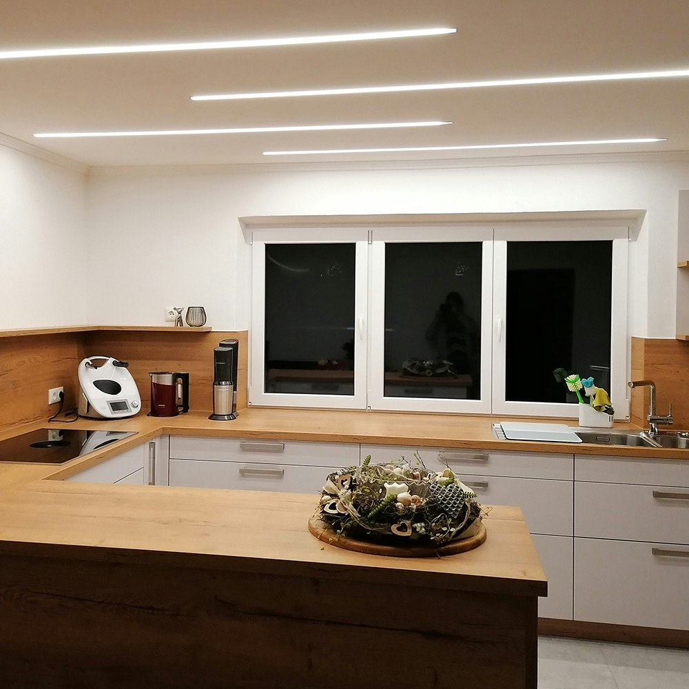 Exemples d'utilisation du ruban LED dans nos habitations - Blog Mon Ciel  Etoilé
