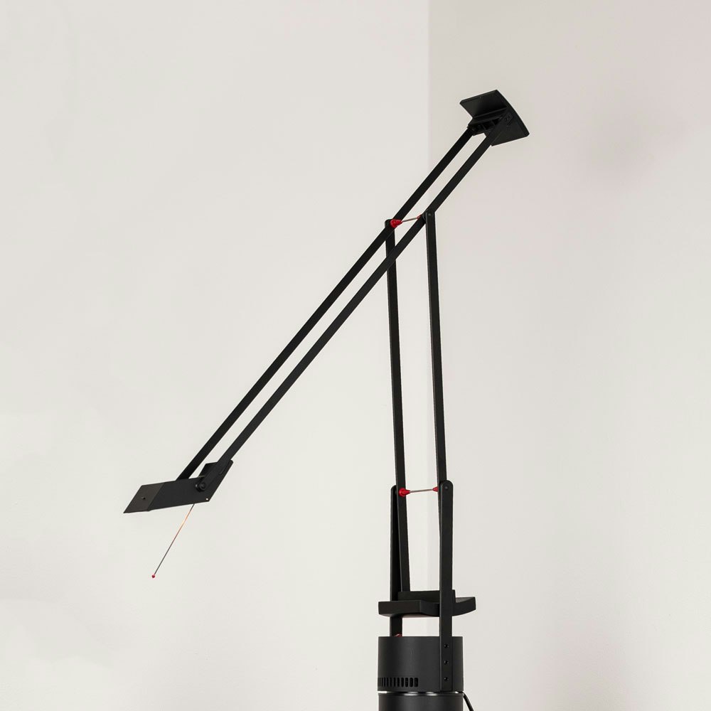 Artemide Tizio 50 LED Schreibtischlampe Schwarz thumbnail 2