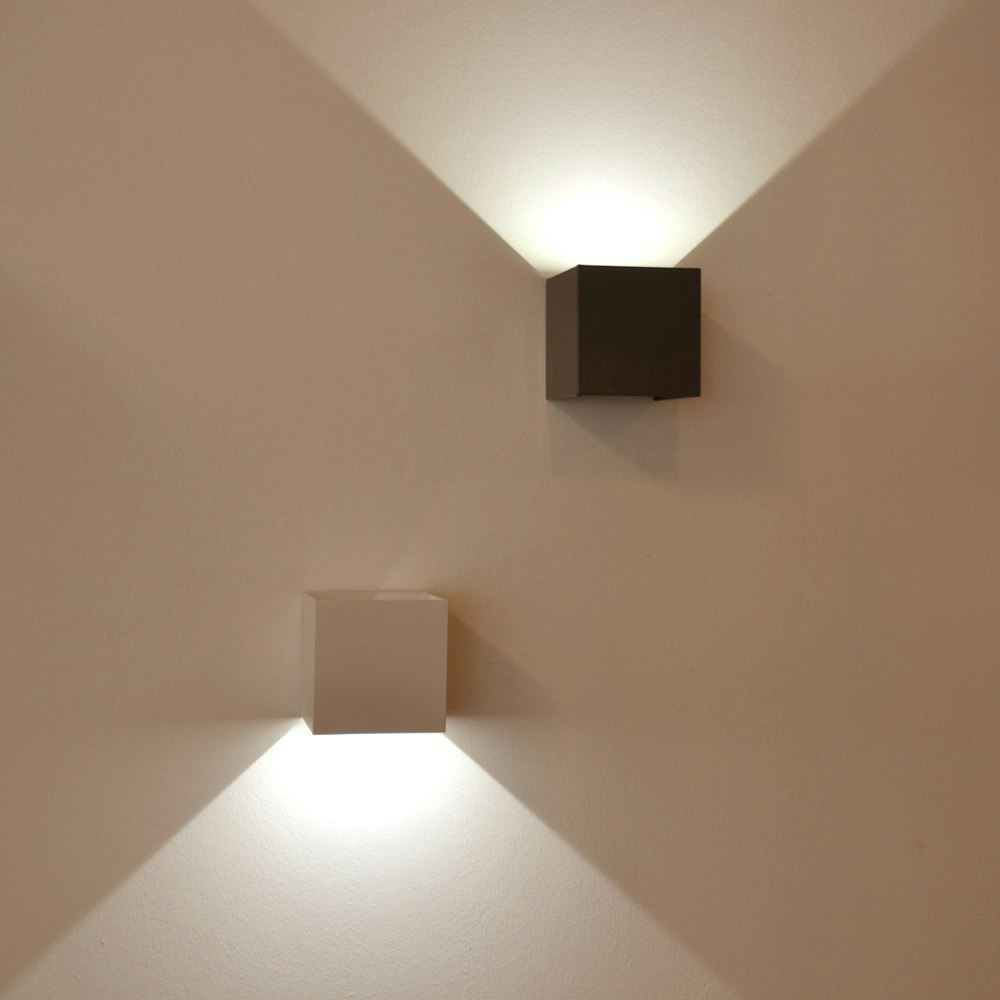 s.luce Ixa LED Wandlampe verstellbare Winkel Innen & Außen IP44 zoom thumbnail 5