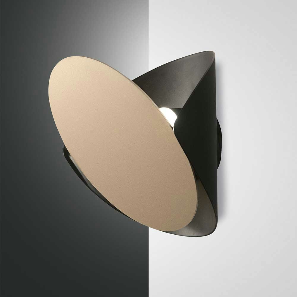 Fabas Luce Shield LED Wandleuchte aus Metall 1