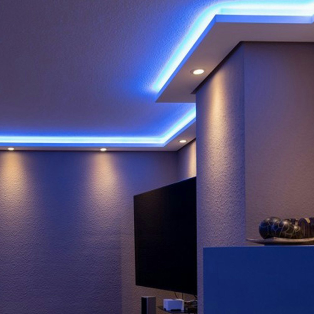 Éclairage indirect : corniches en stuc et corniches lumineuses avec rubans  LED et Corner Profil 