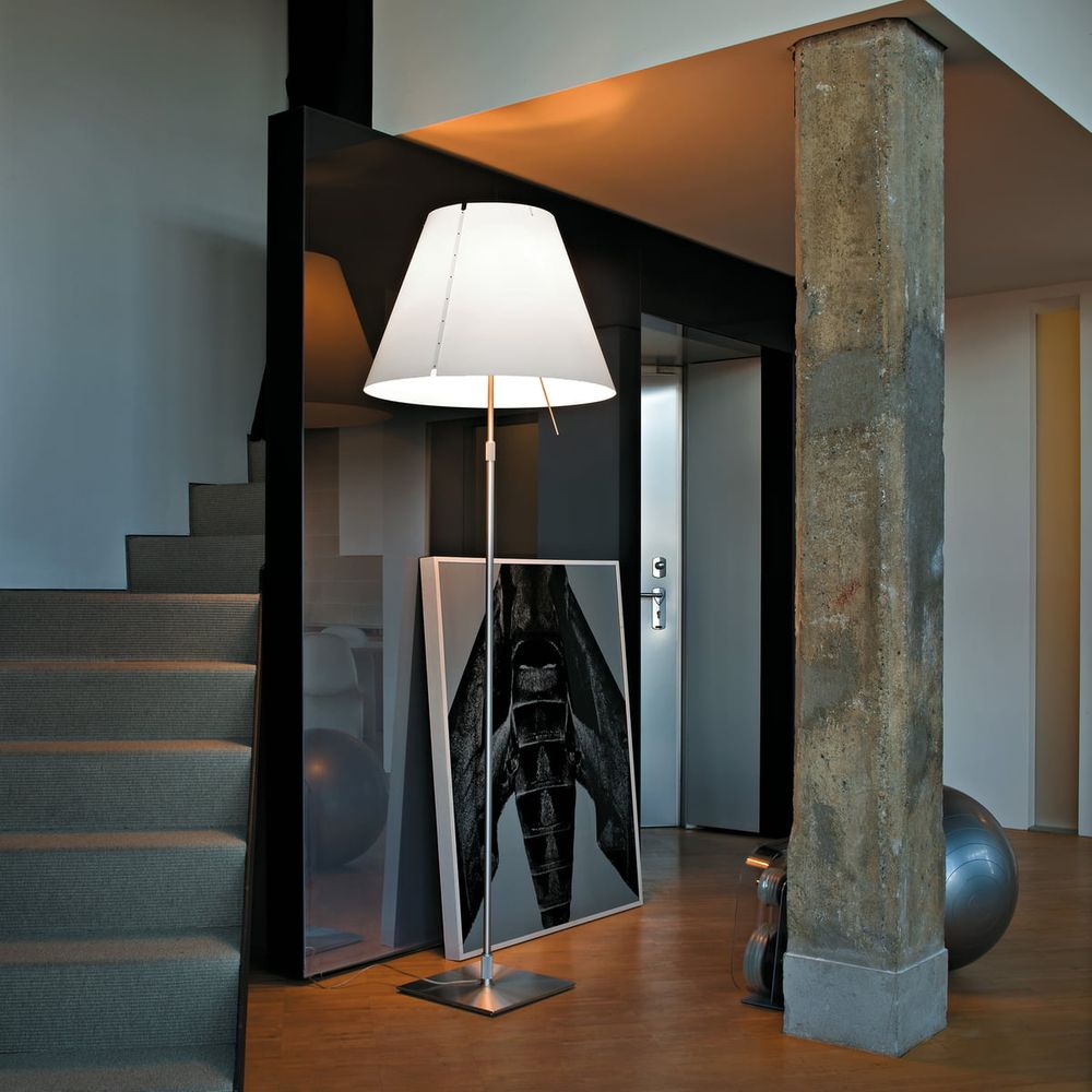 S.Luce Stehlampe Grande Costanza mit Sensor-Dimmer