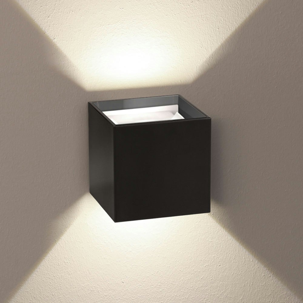 s.luce Ixa LED Lampada da parete ad angolo regolabile per interni ed esterni IP44 1