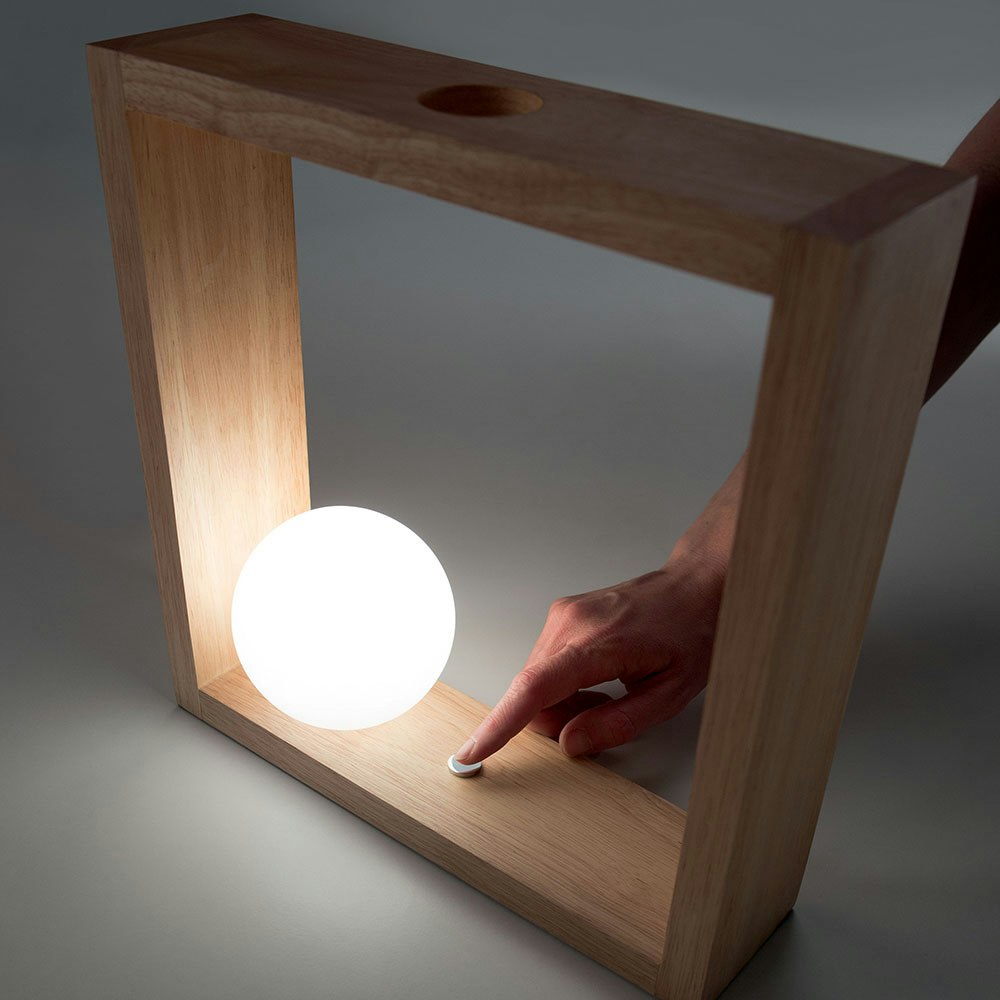 Fabas Luce Kark LED Glas-Tischleuchte Holz 