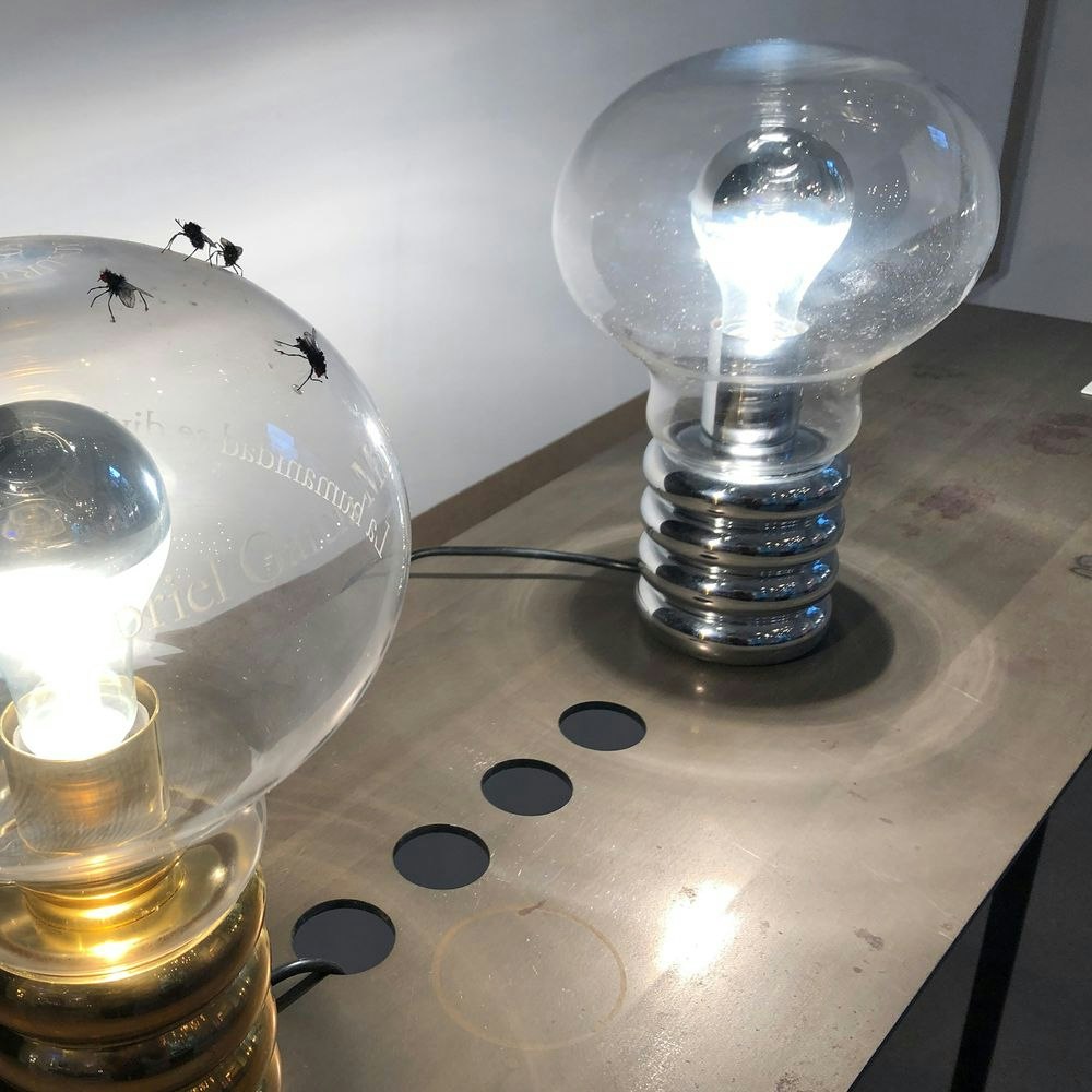 Ingo Maurer LED Tischleuchte Bulb Designklassiker 1966 2
                                                                        