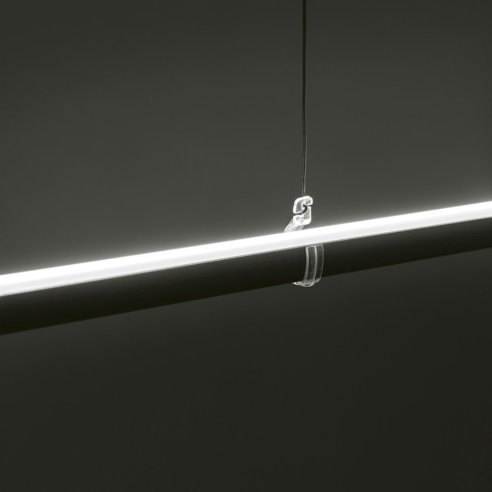 Linea Light Straight P3 LED-Pendelleuchte Large zoom thumbnail 5