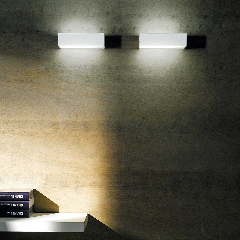 Linea Light Box W2 LED-Wandleuchte Medium Warmweiß 2